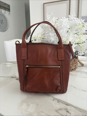 Leather Tote Bag in Brown - Classic Everyday Carry